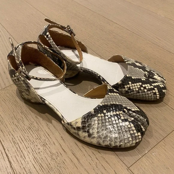 Maison Margiela Multiple Python Effect Leather Split Toe Tabi Pumps US6